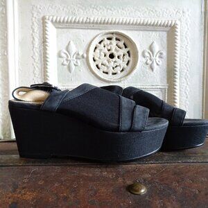 Calvin Klein Black Mesh/Suede Platform Wedge Sandals - Edrina - Size 5.5